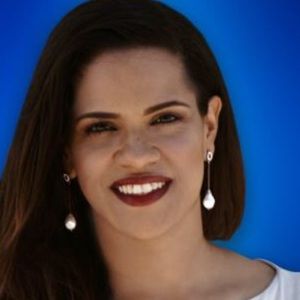 Meet your Posher, Adriana